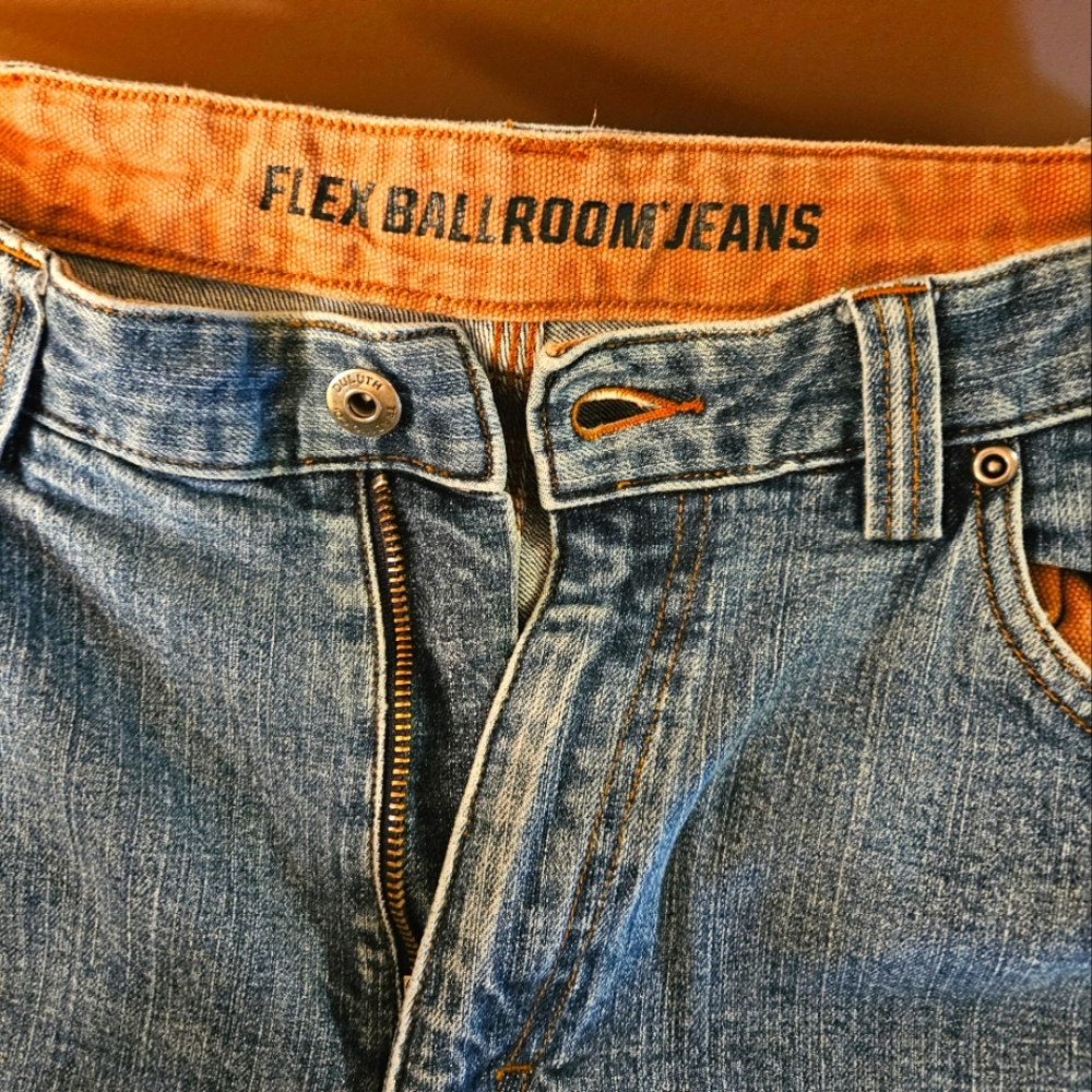 MEN'S DULUTH TRADING. BALLROOM FLEX JEANS 38X32
